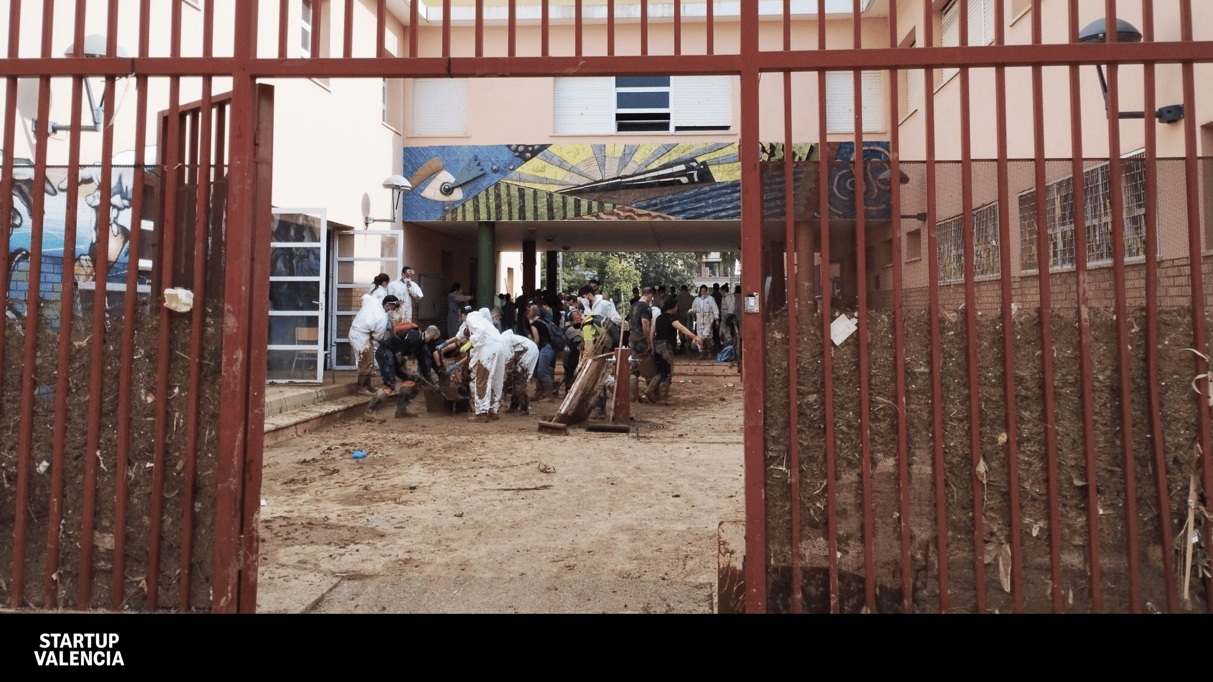 Adopta un Colegio